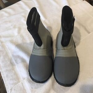 men's boots size 9
